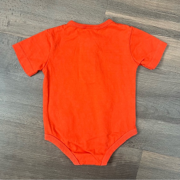 Vintage 90s Cowboys & Angels Orange Henley Short Sleeve Onesie Size 6/9 Months - Picture 5 of 5